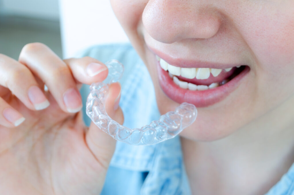 The Clear Path to a Confident Smile: Why More Adults and Teens Are Choosing Invisalign